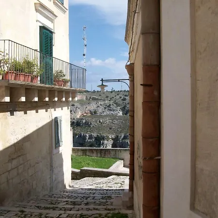 Con Parking Bed & Breakfast *